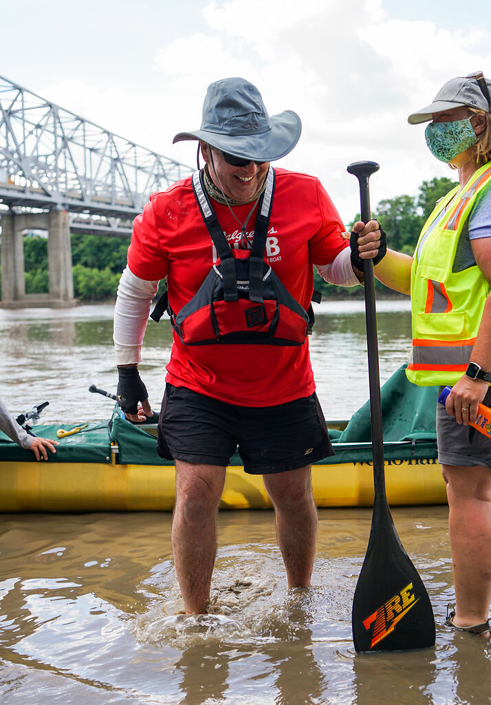Rod Price and his team arrive at the Jefferson City checkpoint and take a rest
